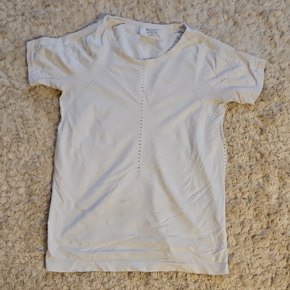 Athleta Cream Fitted Short Sleeve T-Shirt